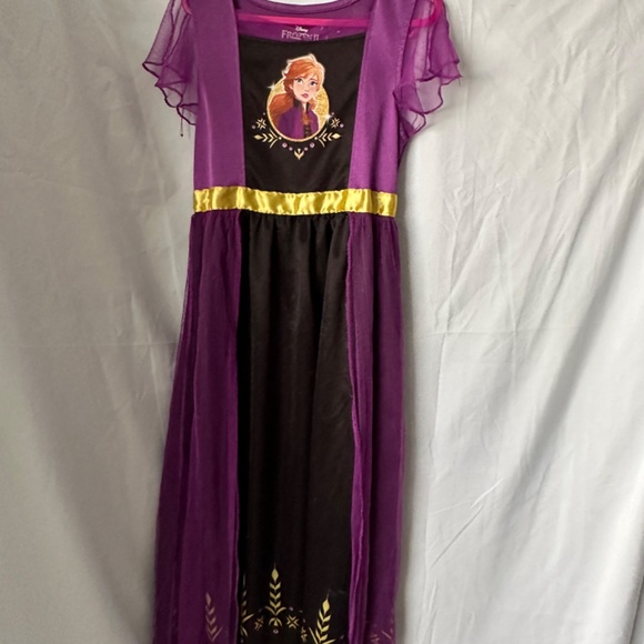 Disney Frozen II Anna deluxe costume, girls size M - Picture 2 of 4